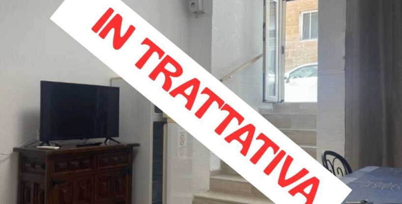 Immobile-vendesi-via-manini-monopoli-apulia-case