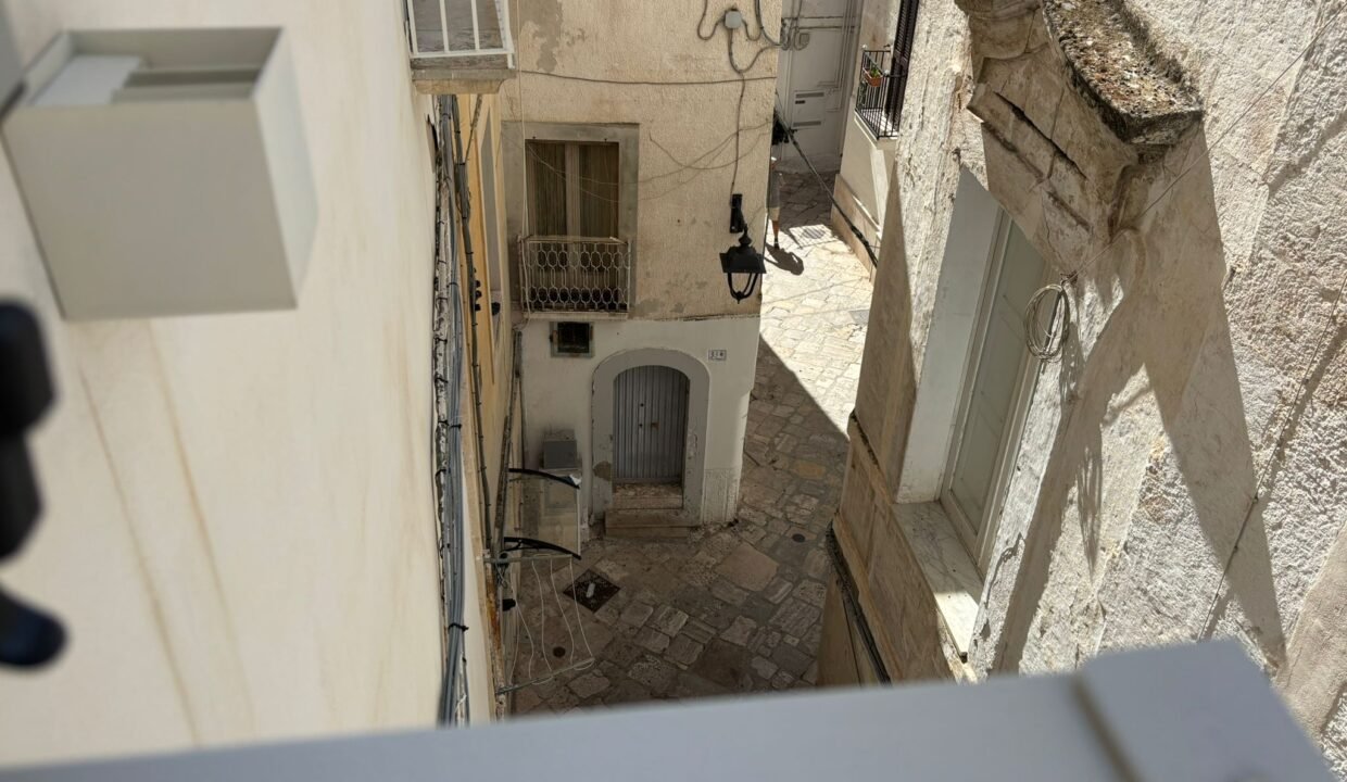 Immobile-vendesi-largo-palmieri-monopoli-apulia-case (15)