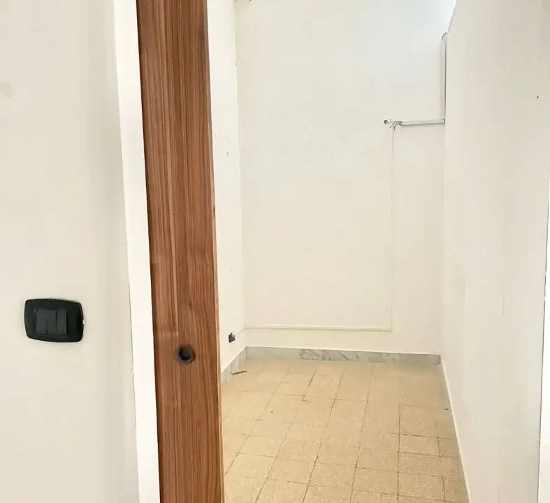 Immobile-vendesi-via scacchi-quartiere-liberta-bari-apulia-case (11)