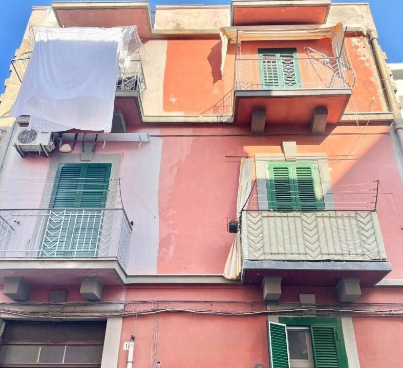 Immobile-vendesi-via scacchi-quartiere-liberta-bari-apulia-case (16)