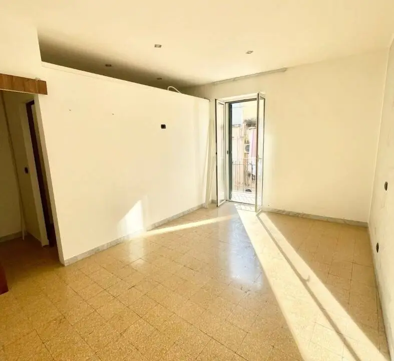 Immobile-vendesi-via scacchi-quartiere-liberta-bari-apulia-case (8)