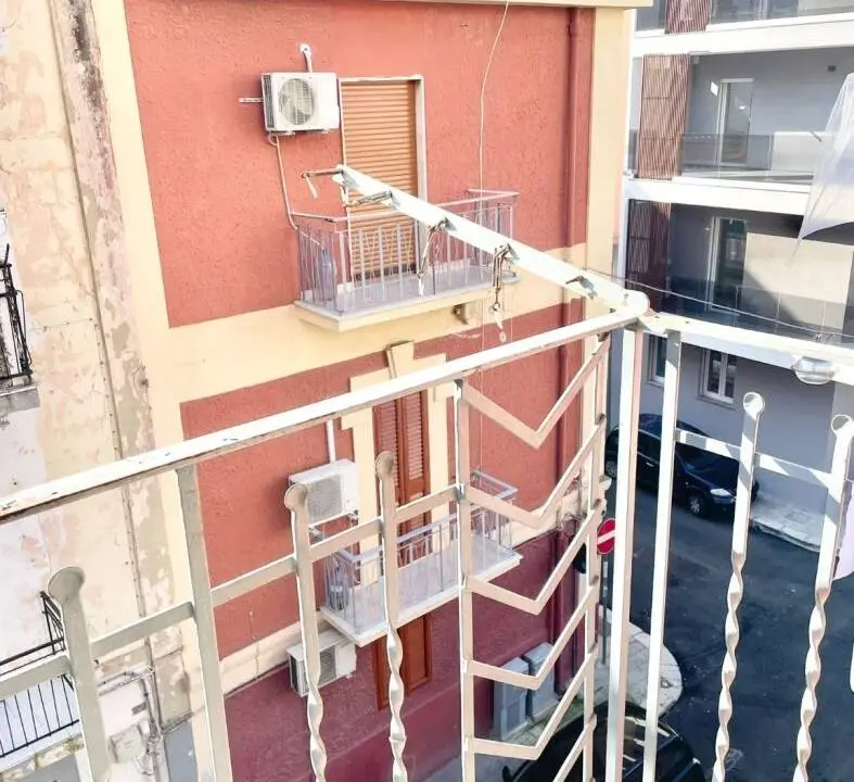 Immobile-vendesi-via scacchi-quartiere-liberta-bari-apulia-case (9)