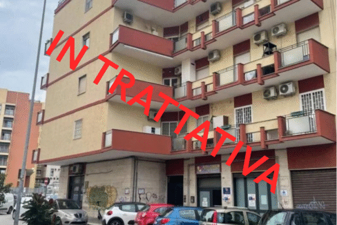 immobile-vendesi-via-giovene-bari-apulia-case