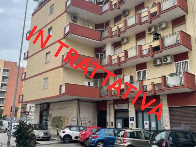 immobile-vendesi-via-giovene-bari-apulia-case