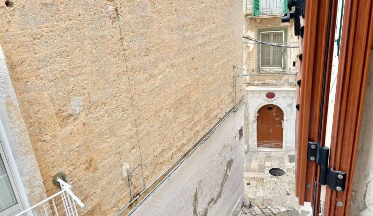 immobile-vendesi-via-peroscia-apulia-case (5)