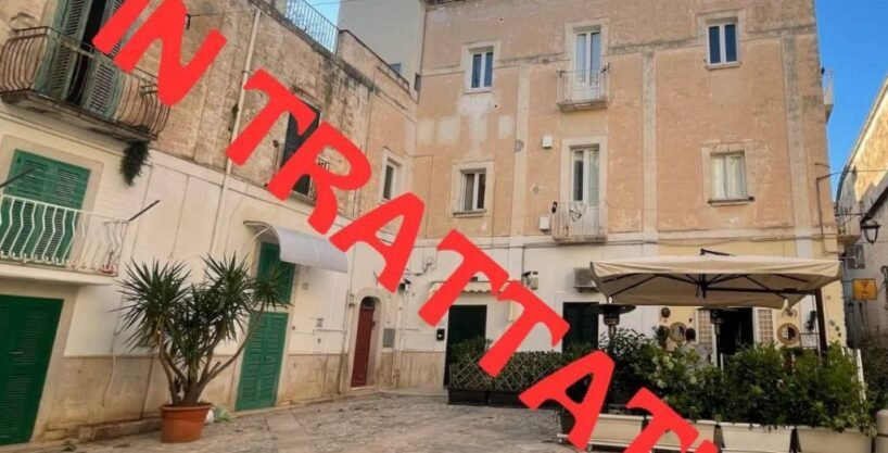 immobile-vendesi-via-san-domenico-monopoli-apulia-case