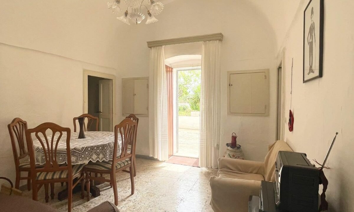 immobile-vendesi-contrada-romanelli-monopoli-apulia-case (8)