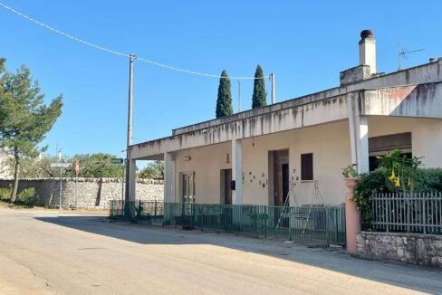 immobile-vendesi-contrada-virbo-monopoli-apulia-case