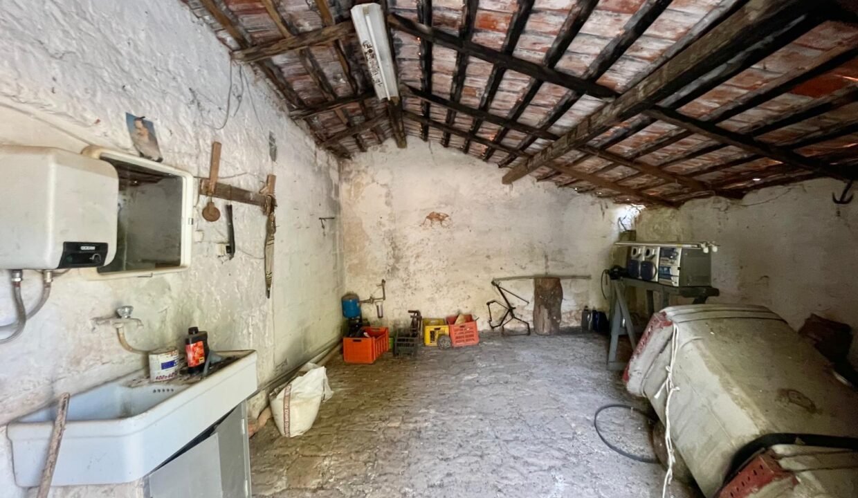 immobile-vendesi-via-alberobello-castellana-apulia-case (32)