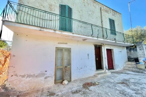 immobile-vendesi-contrada-santa-teresa-monopoli-apulia-case