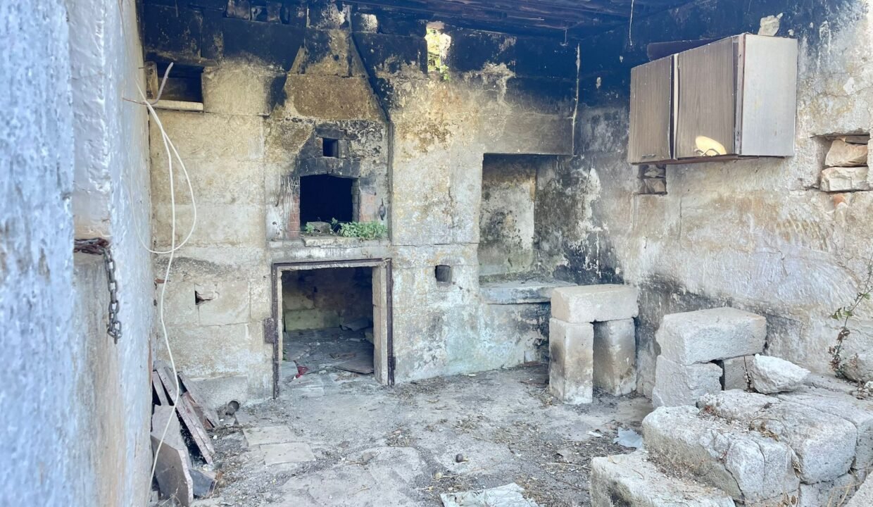 immobile-vendesi-contrada-santa-teresa-monopoli-apulia-case (10)