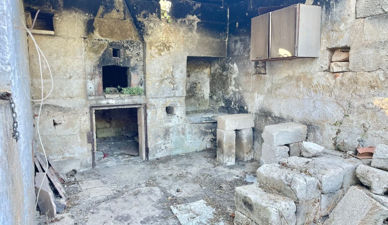 immobile-vendesi-contrada-santa-teresa-monopoli-apulia-case (12)