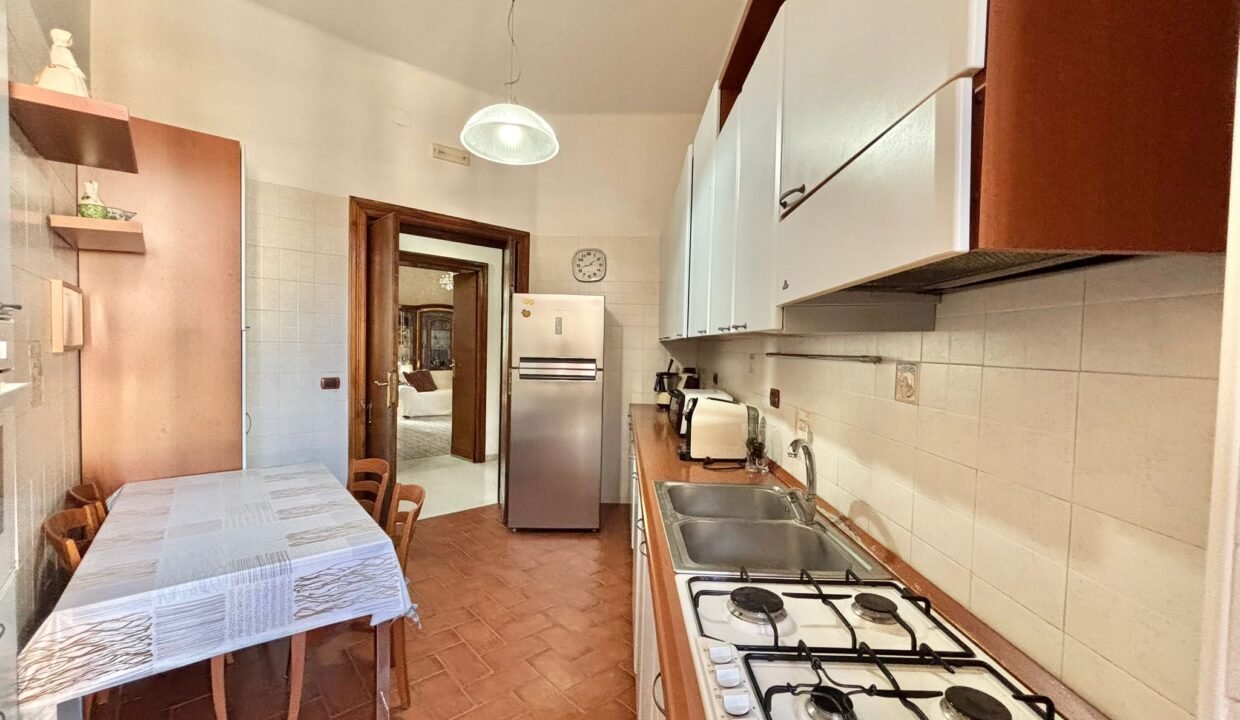 immobile-vendesi-corso-vittorio-veneto-bari-apulia-case (14)