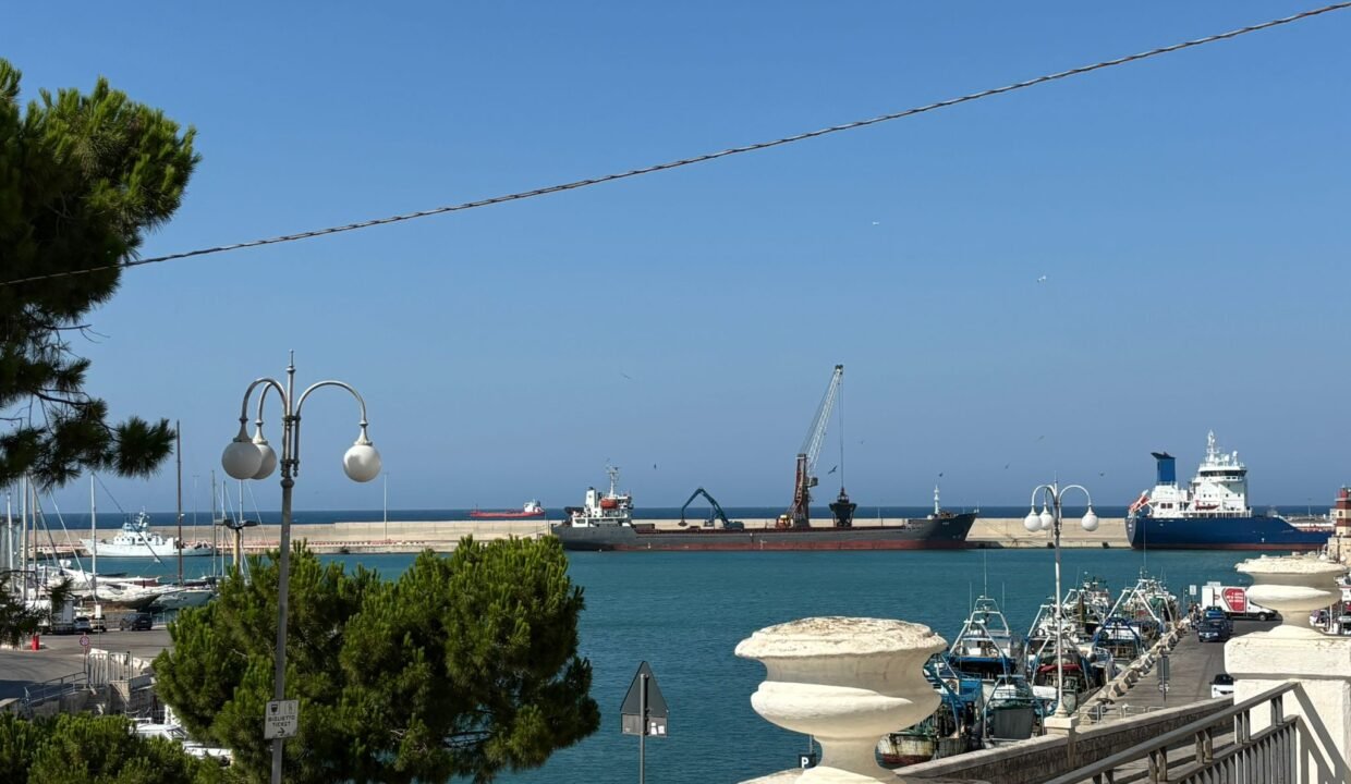 immobile-vendesi-via-dell'-erba-monopoli-apulia-case (1)