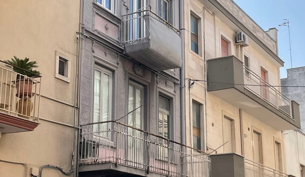 immobile-vendesi-via-vincenzo-longo-castellana-grotte-apulia-case (28)