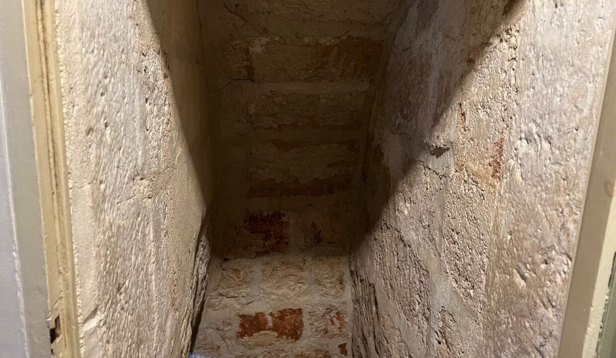 immobile-vendesi-contrada-chiesa-nuova-polignano-a-mare-apulia-case (15)