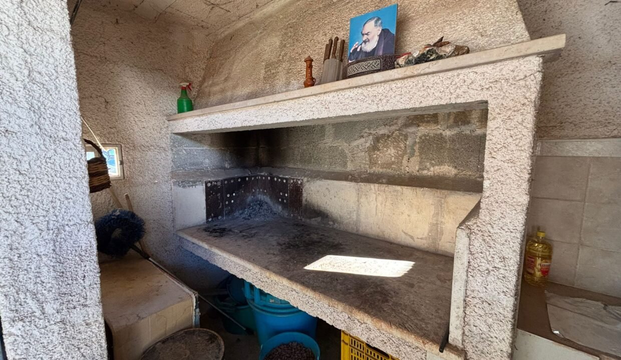 immobile-vendesi-contrada-chiesa-nuova-polignano-a-mare-apulia-case (18)