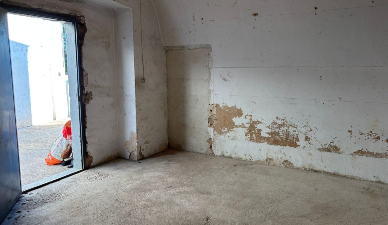 immobile-vendesi-contrada-chiesa-nuova-polignano-a-mare-apulia-case (25)