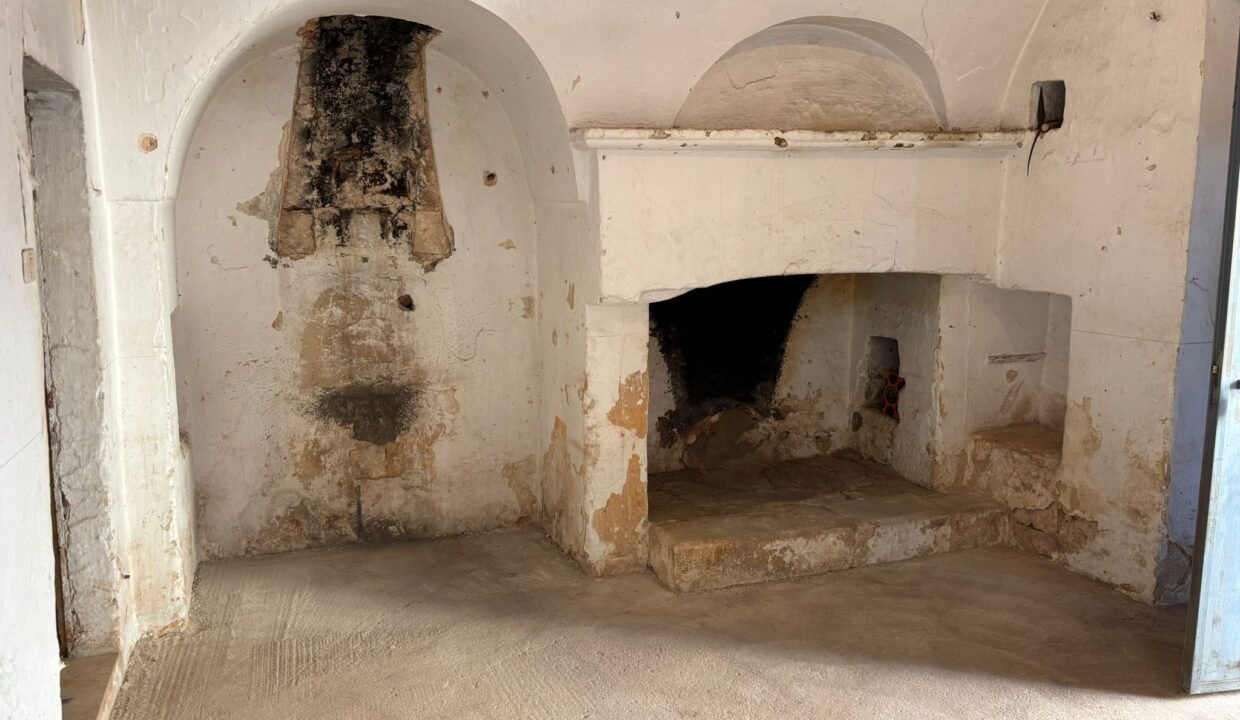 immobile-vendesi-contrada-chiesa-nuova-polignano-a-mare-apulia-case (26)