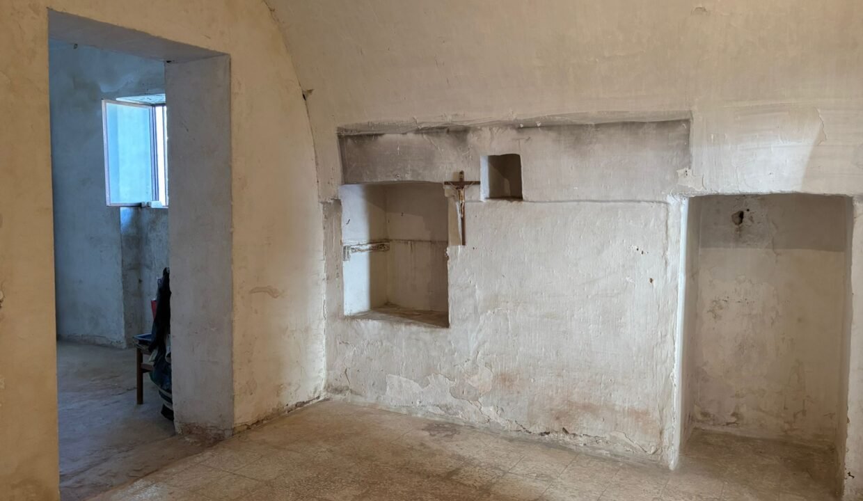 immobile-vendesi-contrada-chiesa-nuova-polignano-a-mare-apulia-case (29)