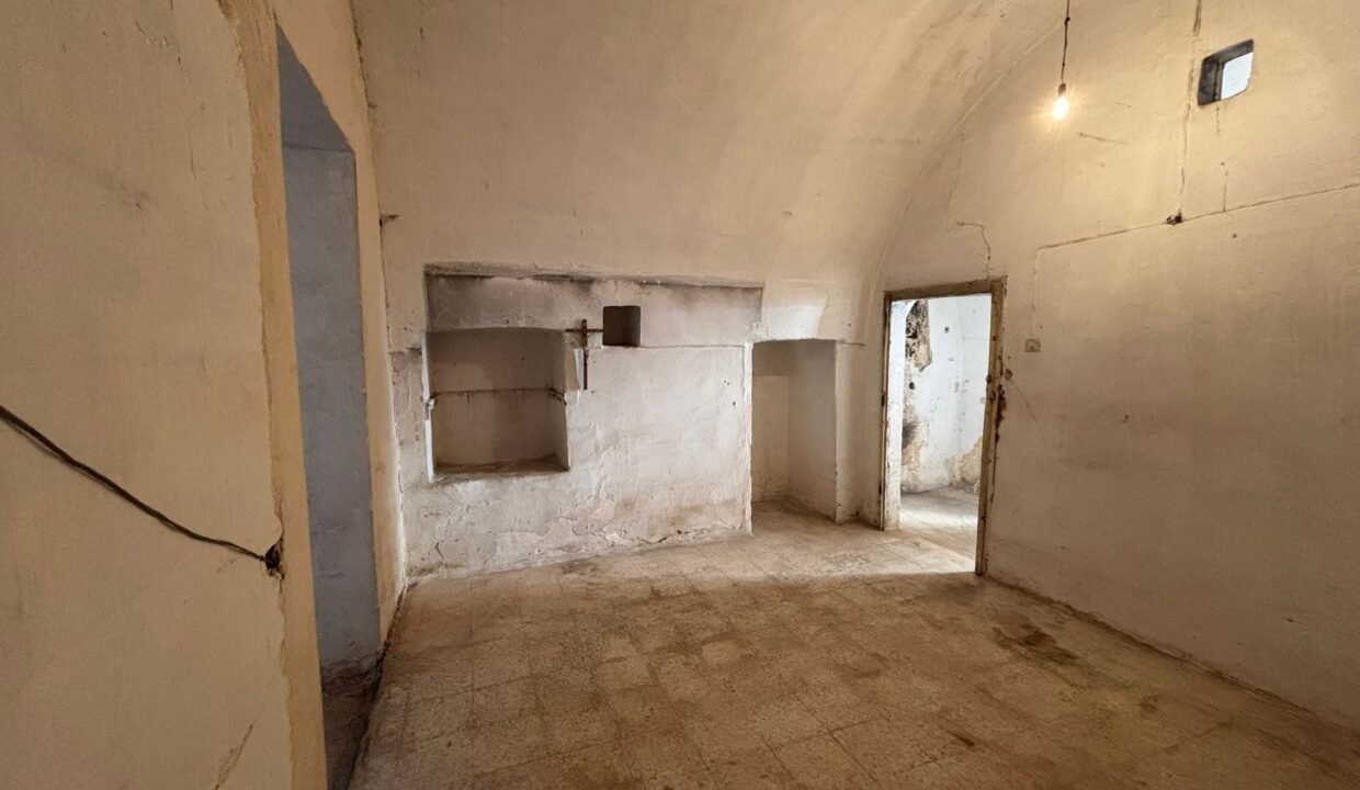 immobile-vendesi-contrada-chiesa-nuova-polignano-a-mare-apulia-case (32)