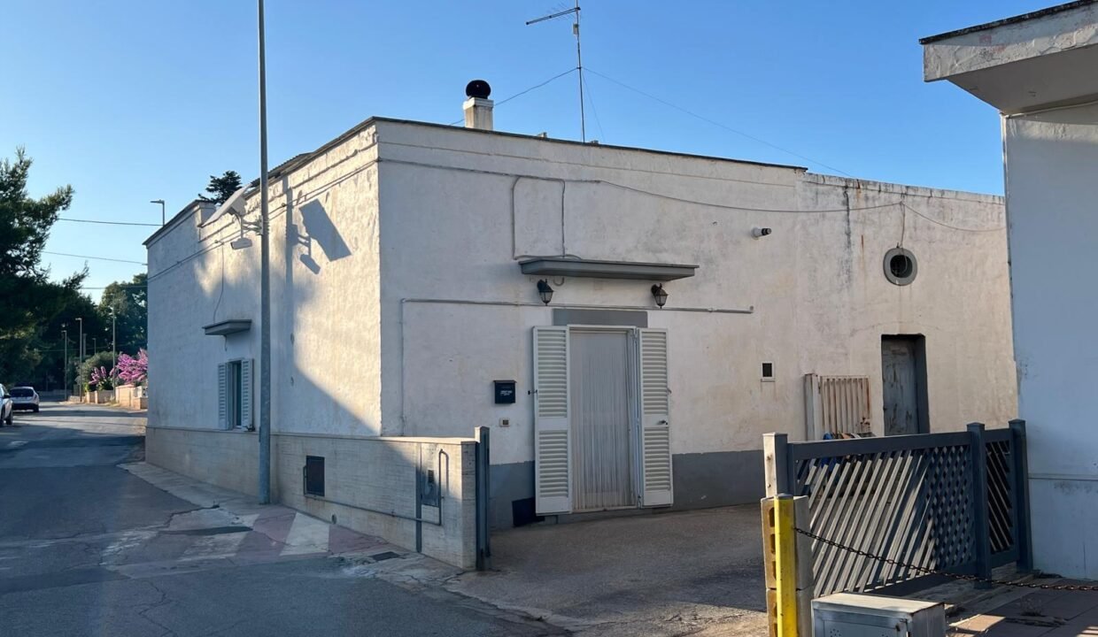 immobile-vendesi-contrada-chiesa-nuova-polignano-a-mare-apulia-case (37)