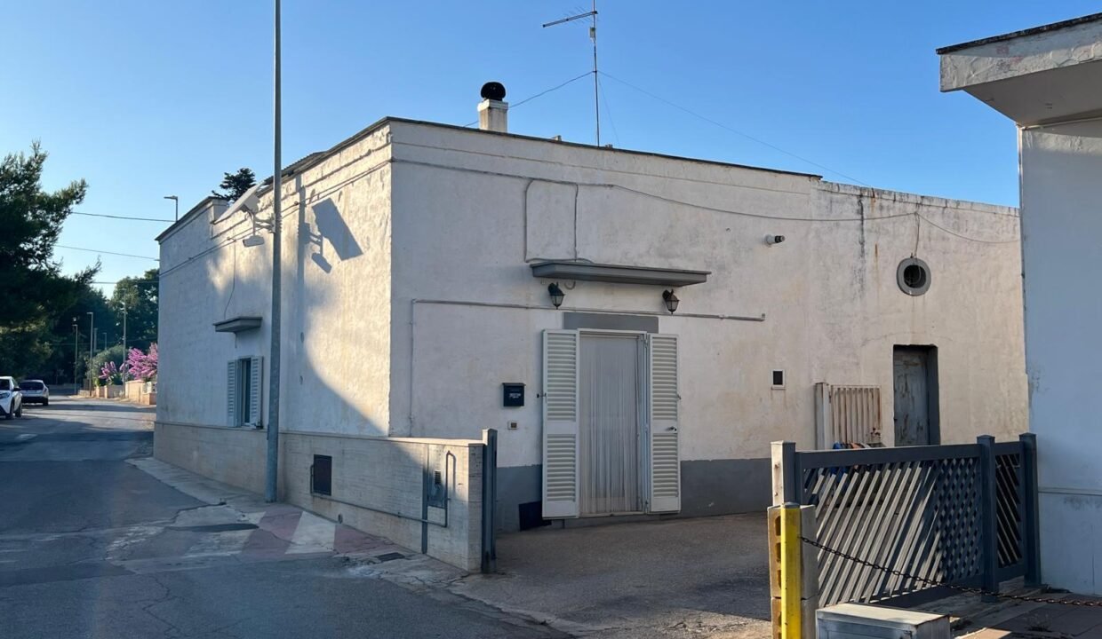 immobile-vendesi-contrada-chiesa-nuova-polignano-a-mare-apulia-case (38)