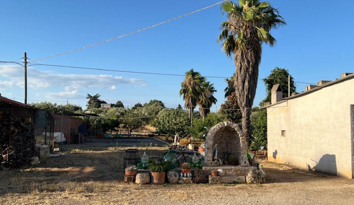 immobile-vendesi-contrada-chiesa-nuova-polignano-a-mare-apulia-case (41)