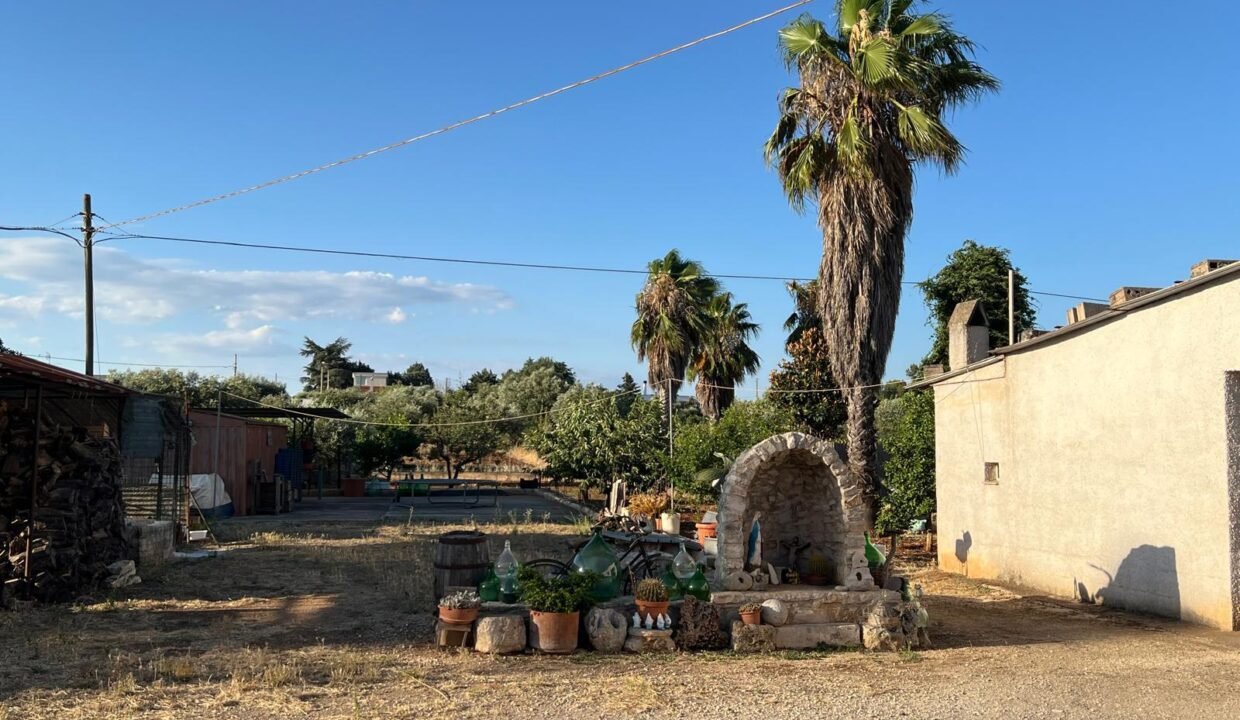 immobile-vendesi-contrada-chiesa-nuova-polignano-a-mare-apulia-case (42)