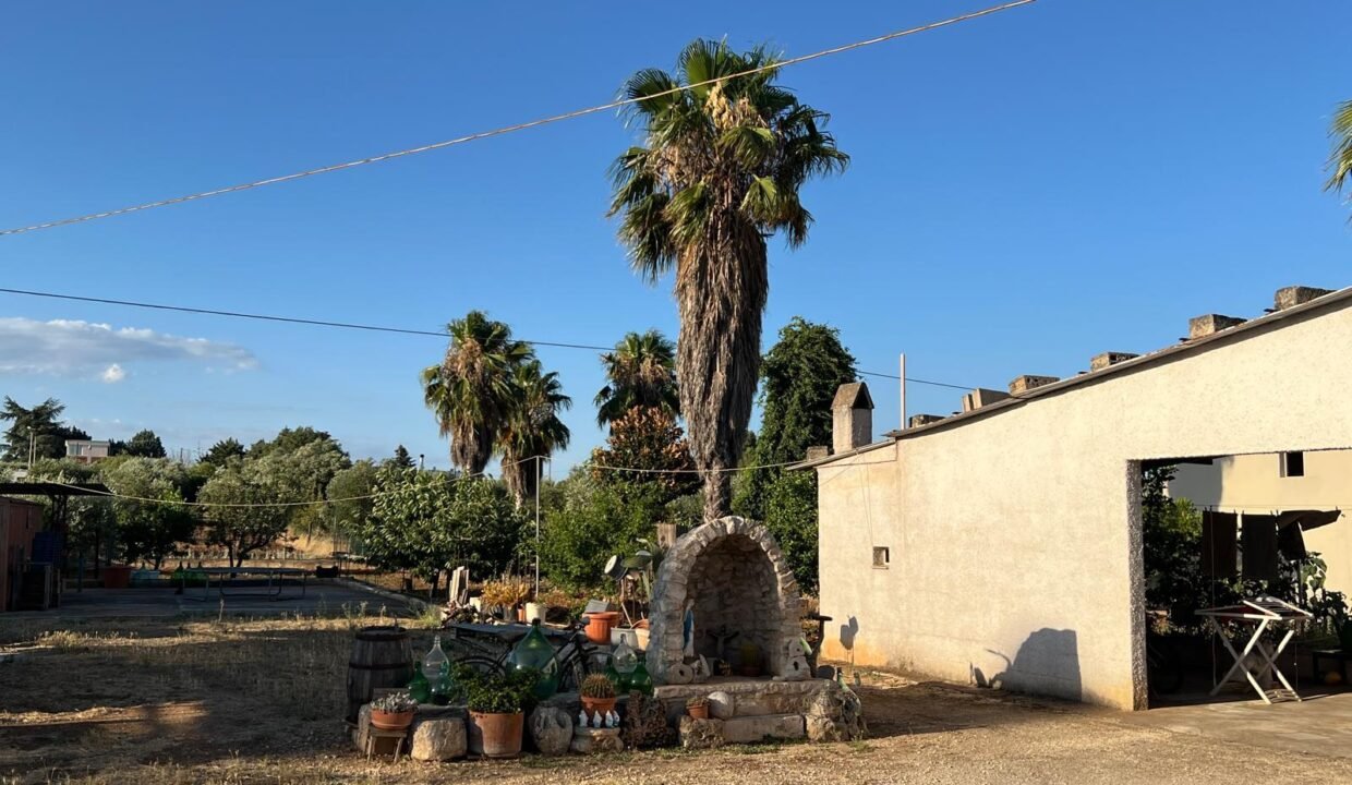 immobile-vendesi-contrada-chiesa-nuova-polignano-a-mare-apulia-case (43)