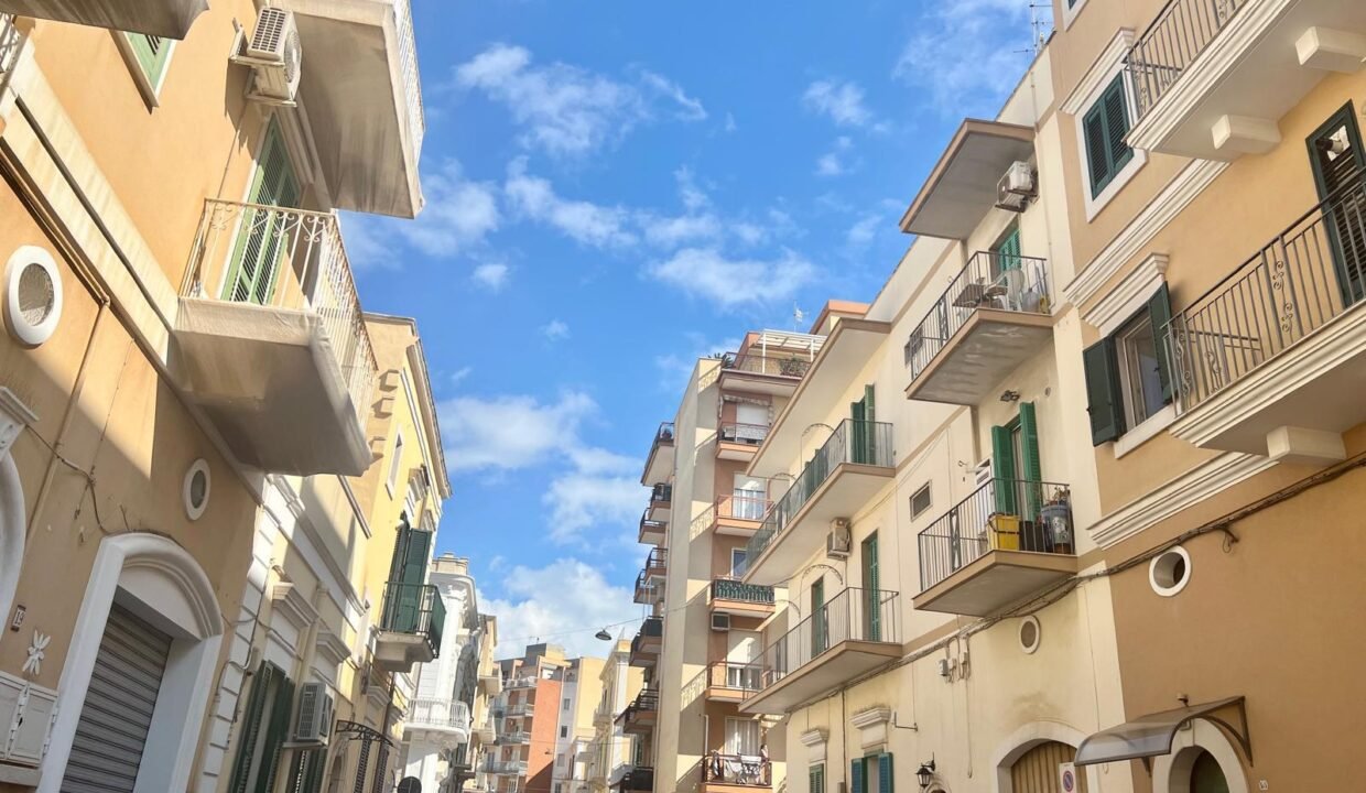 immobile-vendesi-via-cesare-battisti-monopoli-apulia-case (16)