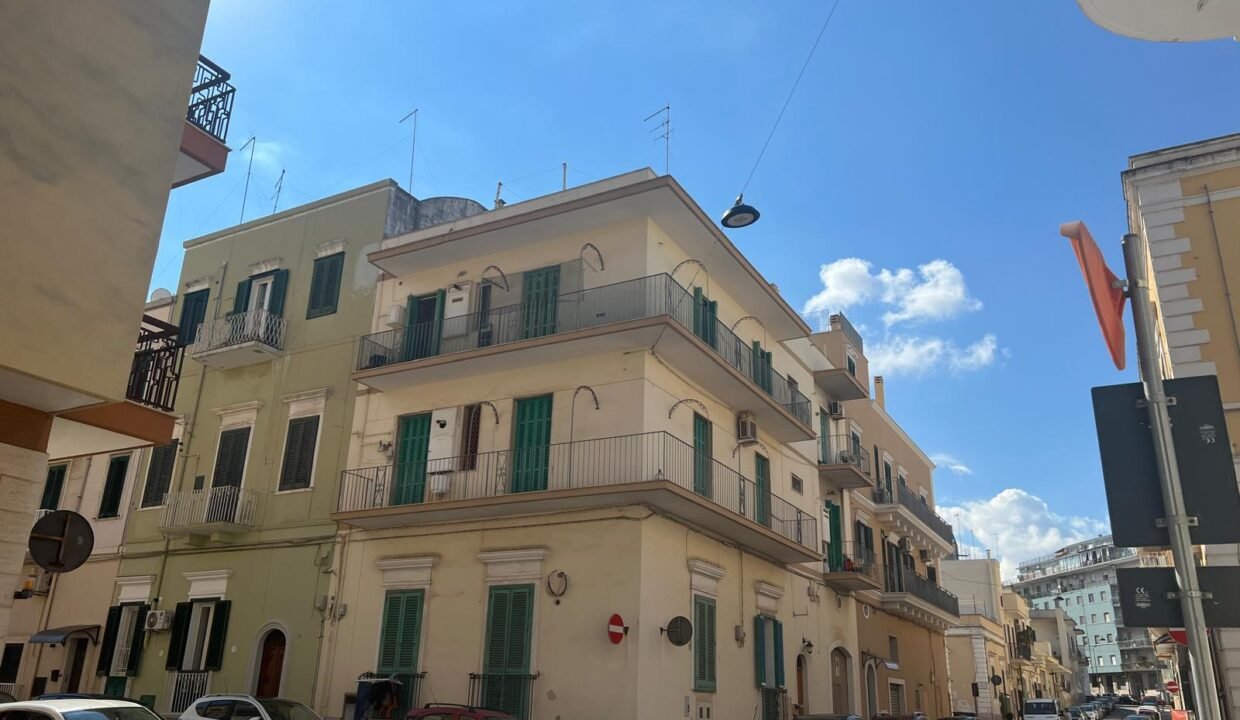 immobile-vendesi-via-cesare-battisti-monopoli-apulia-case (5)