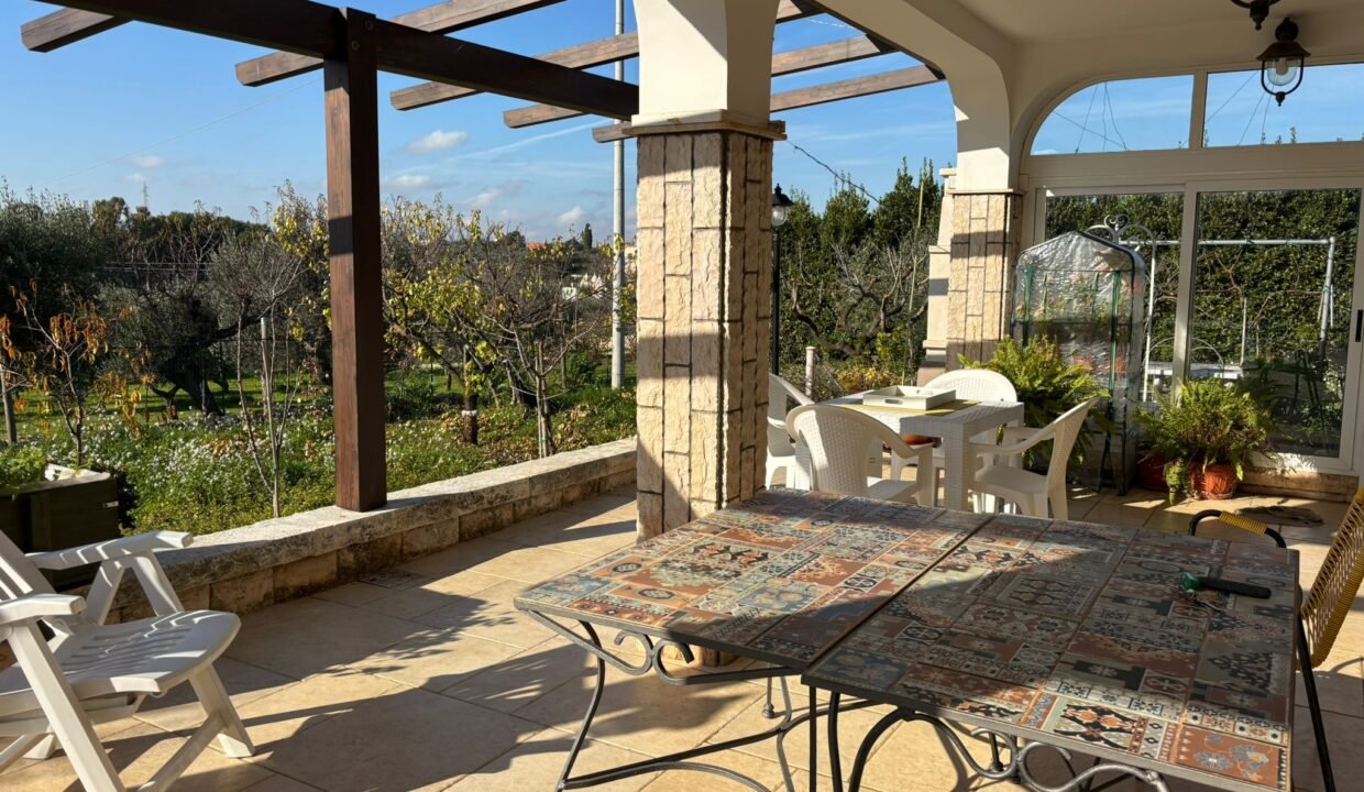 Immobile-vendesi-contrada-tavarello-monopoli-apulia-case (12)