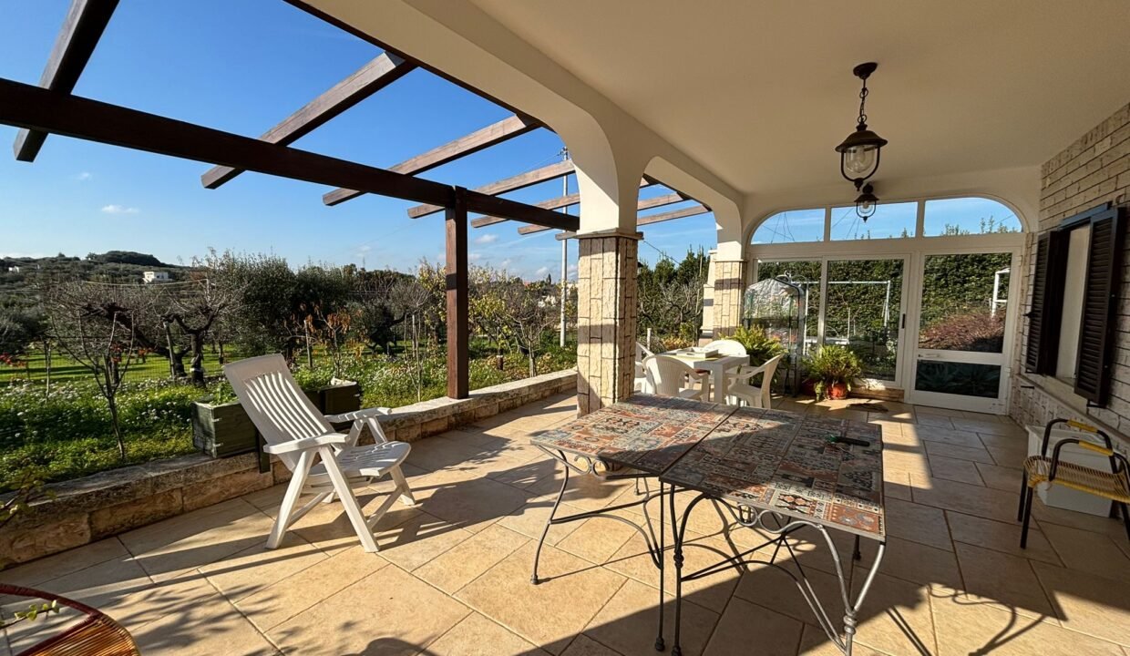 Immobile-vendesi-contrada-tavarello-monopoli-apulia-case (14)