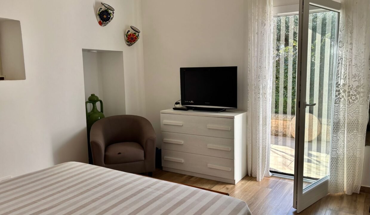 Immobile-vendesi-contrada-tavarello-monopoli-apulia-case (29)