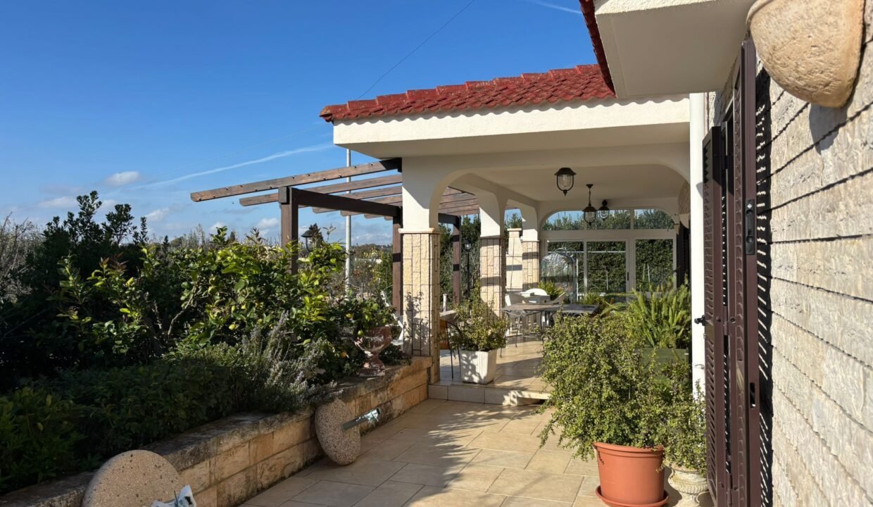 Immobile-vendesi-contrada-tavarello-monopoli-apulia-case (8)