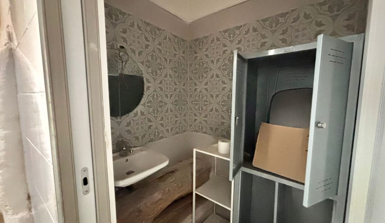 immobile-vendesi-monopoli-corso-pintor-mameli-apulia-case (12)