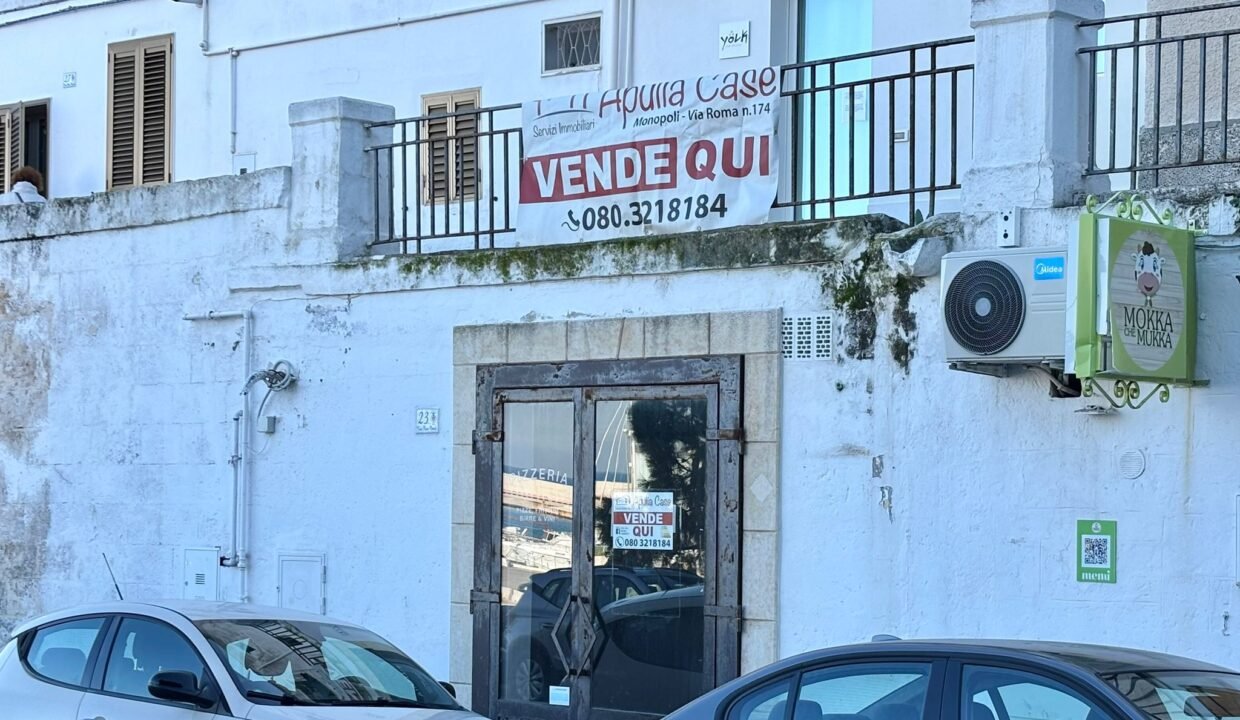 immobile-vendesi-monopoli-corso-pintor-mameli-apulia-case (35)