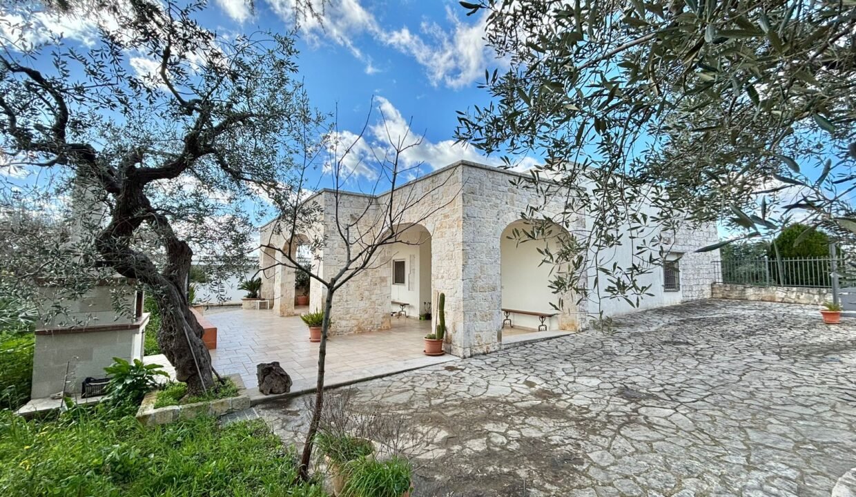 immobile-vendesi-contrada-gorgofreddo-monopoli-apulia-case (2)