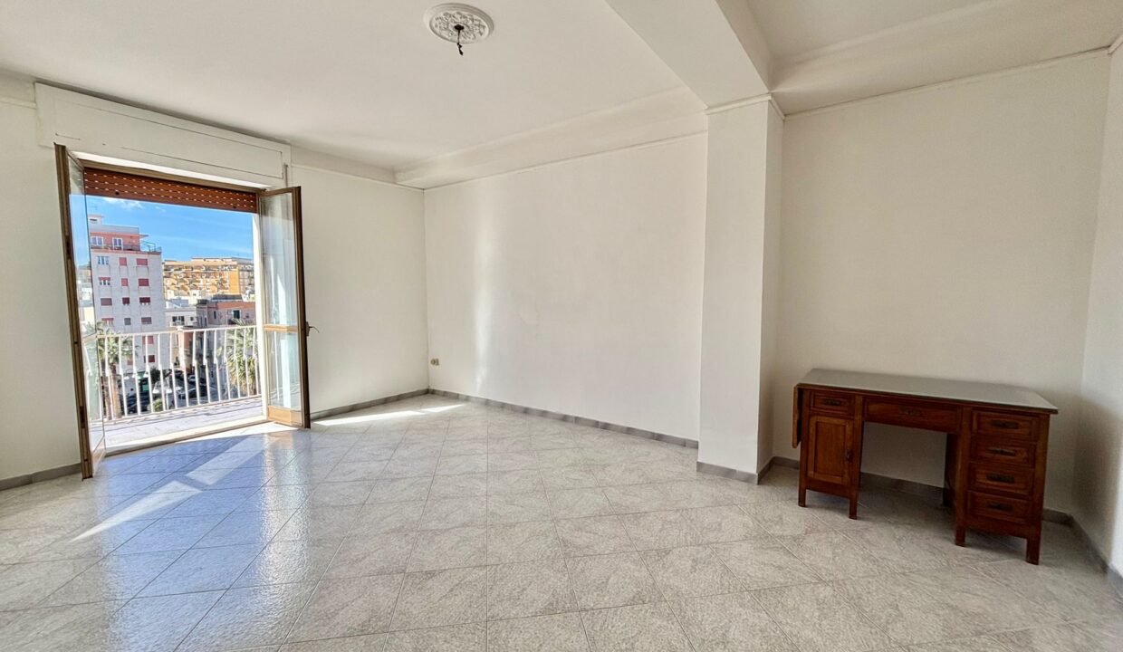 immobile-vendesi-via-sforza-monopoli-apulia-case (9)