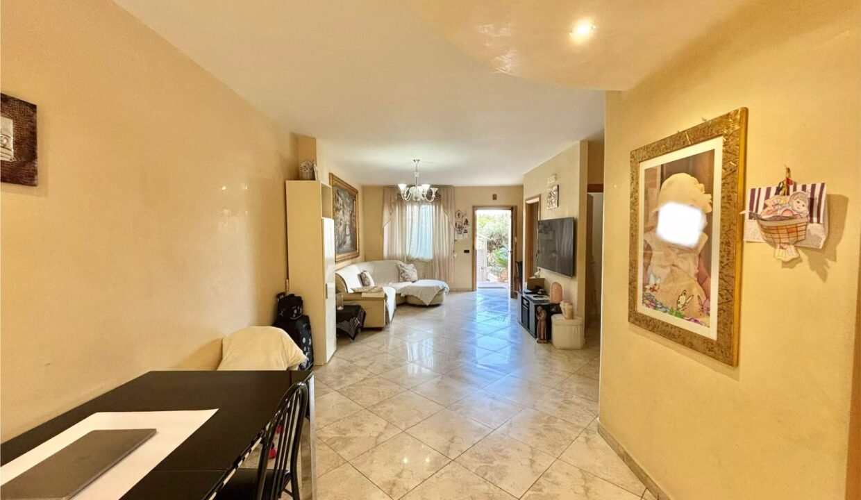 immobile-vendesi-via-avezzano-comes-monopoli-apulia-case (23)