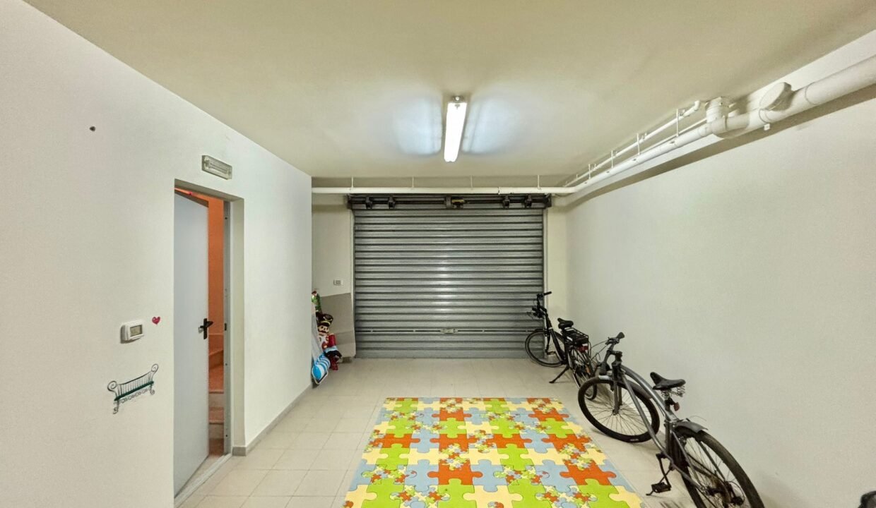 immobile-vendesi-via-avezzano-comes-monopoli-apulia-case (24)