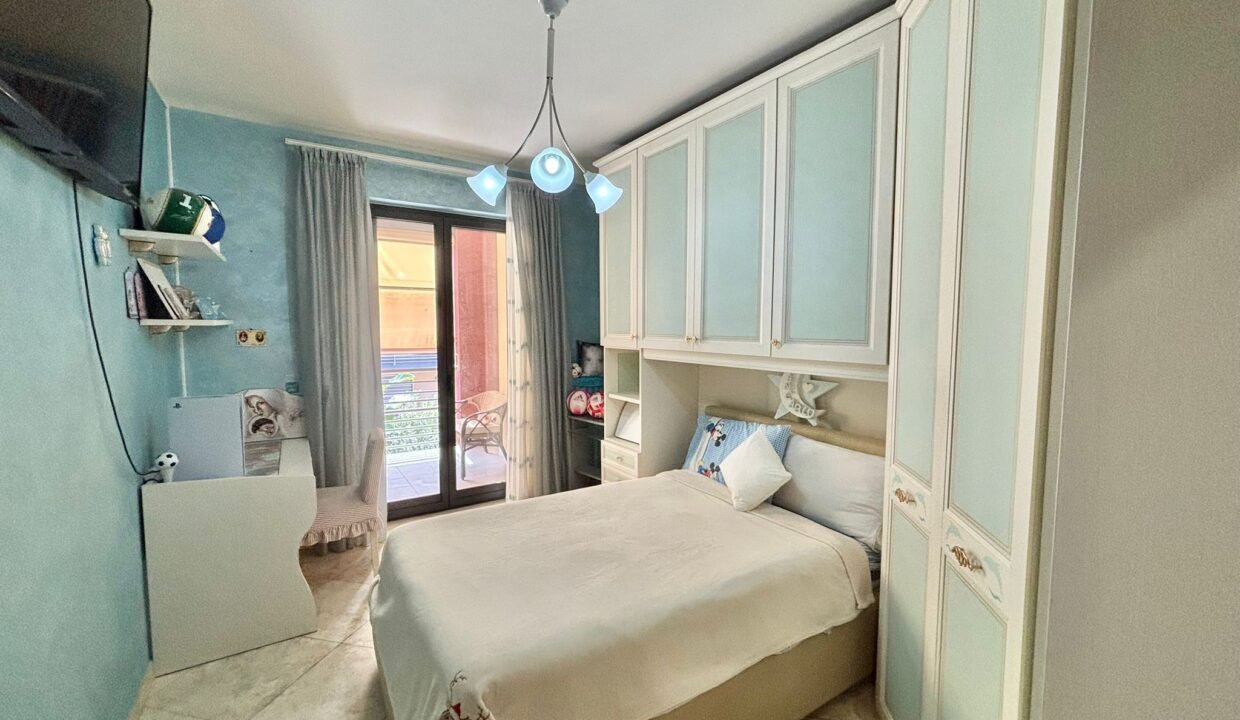 immobile-vendesi-via-avezzano-comes-monopoli-apulia-case (28)