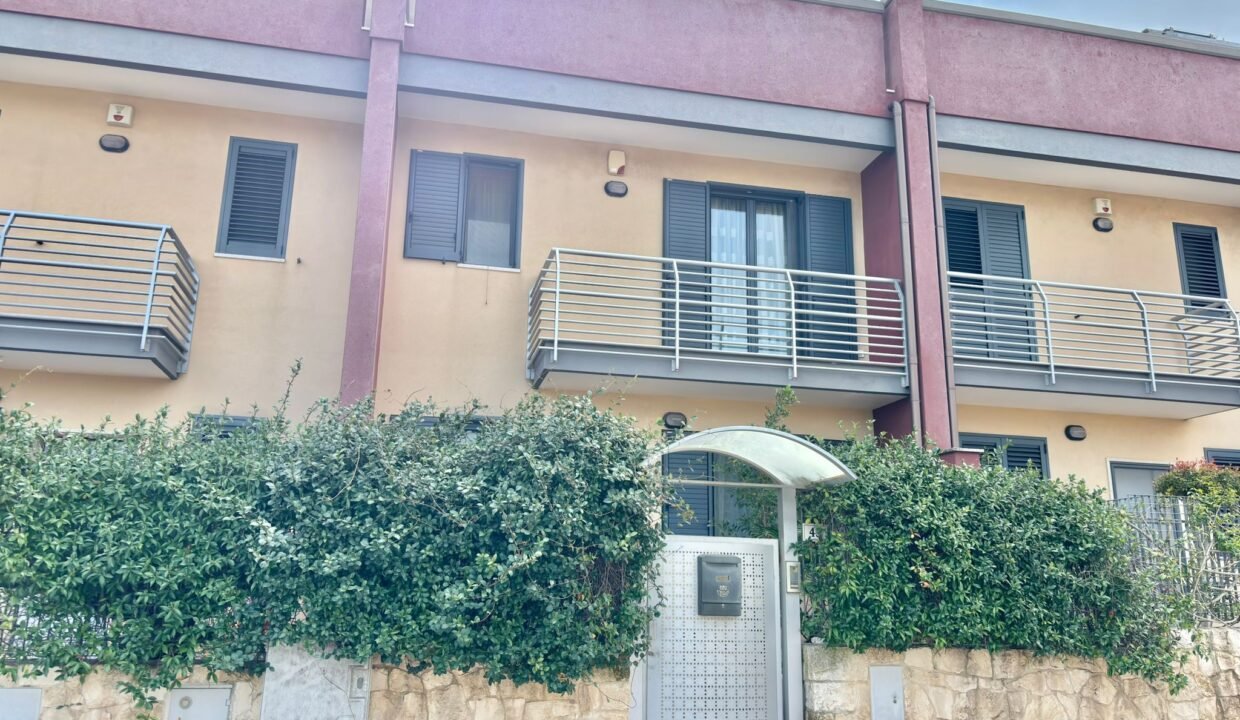 immobile-vendesi-via-avezzano-comes-monopoli-apulia-case (5)