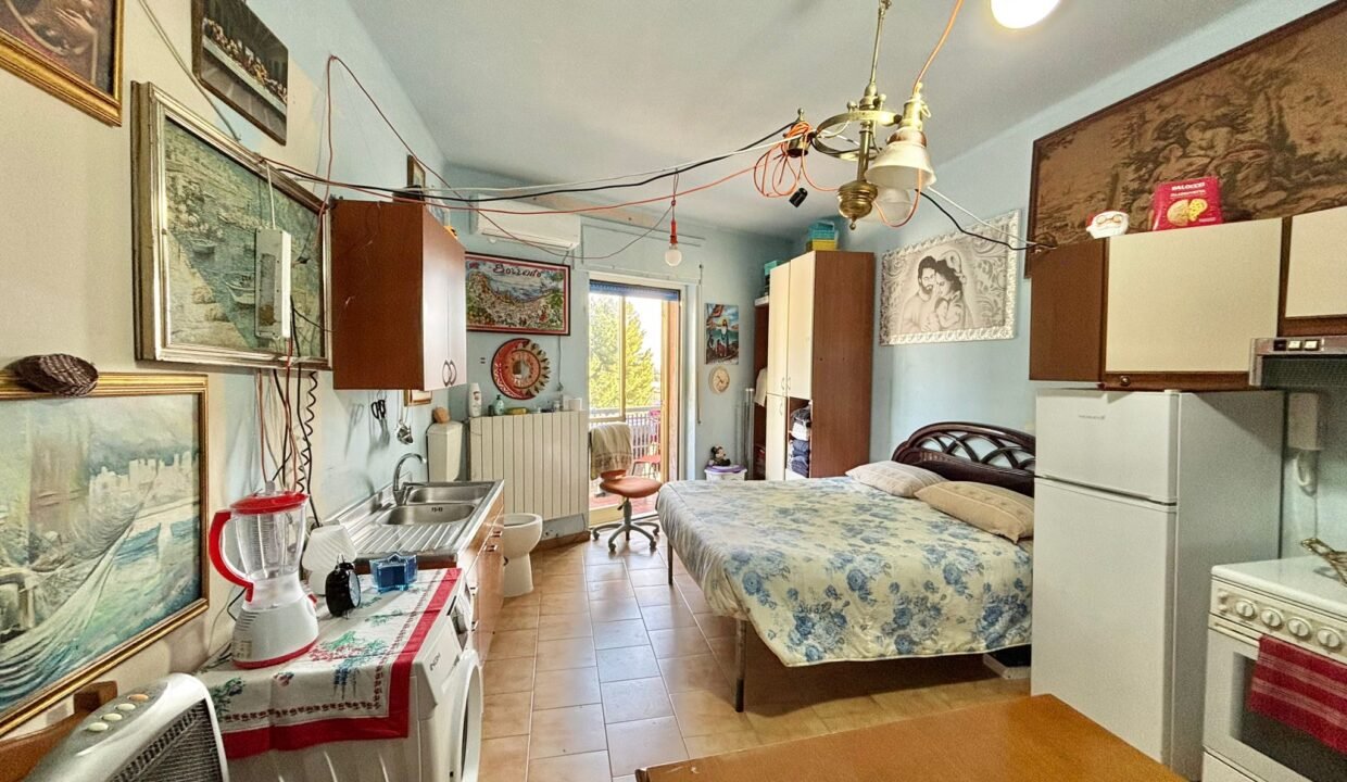 immobile-vendesi-via-fiume-monopoli-apulia-case (8)