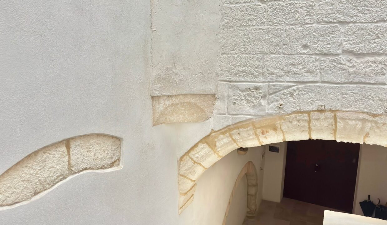 immobile-vendesi-via-ginnasio-monopoli-apulia-case (16)