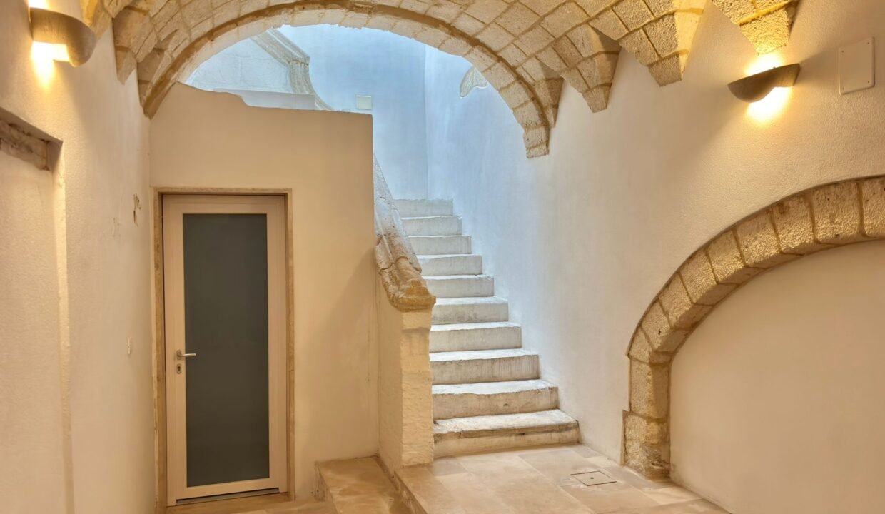 immobile-vendesi-via-ginnasio-monopoli-apulia-case (25)