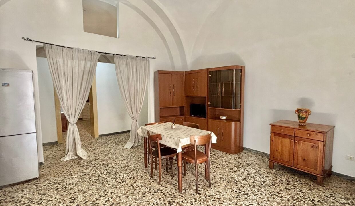 immobile-vendesi-via-sarnelli-polignano-a-mare-apulia-case (2)