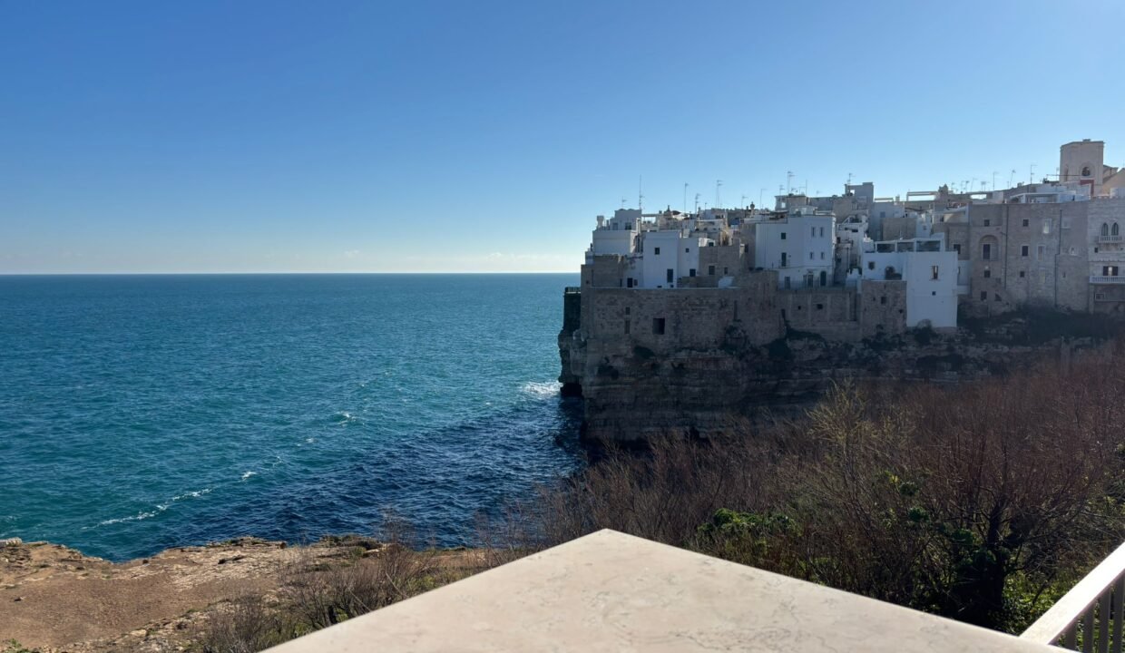 immobile-vendita-via-sarnelli-polignano-a-mare-apulia-case (1)