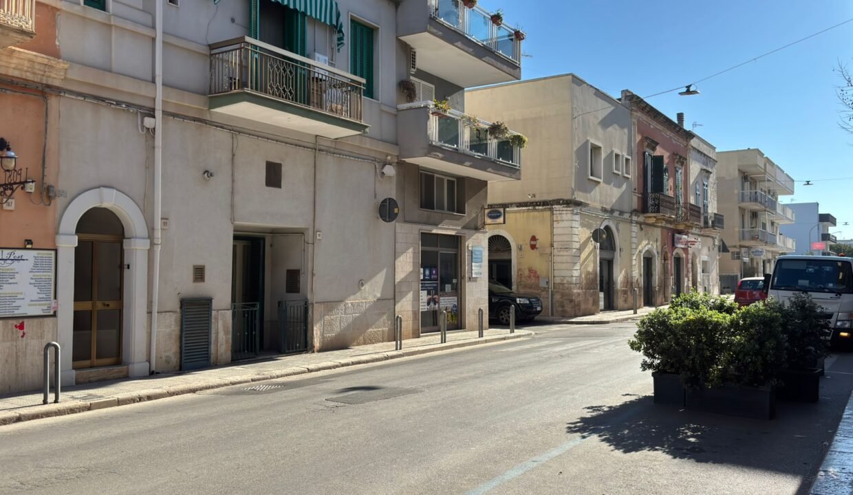 immobile-vendita-via-sarnelli-polignano-a-mare-apulia-case (10)